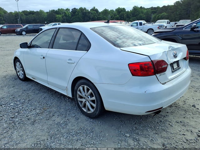 Volkswagen Jetta 1.8t Se