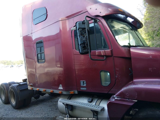 Freightliner Conventional St120