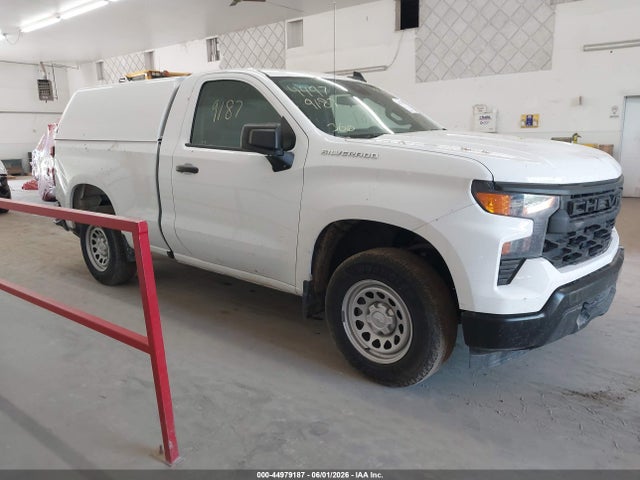 Salvage Chevrolet Silverado 1500 Image