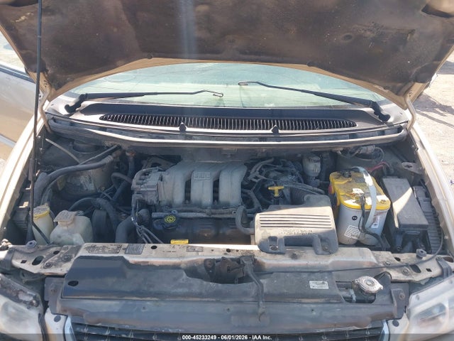 Chrysler Town & Country Lx