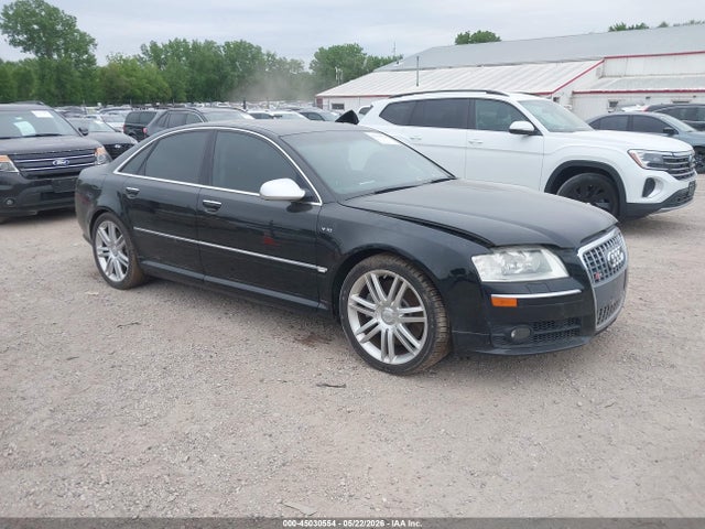 Salvage Audi S8 Image