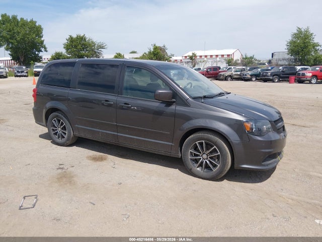 Salvage Dodge Grand Caravan Image