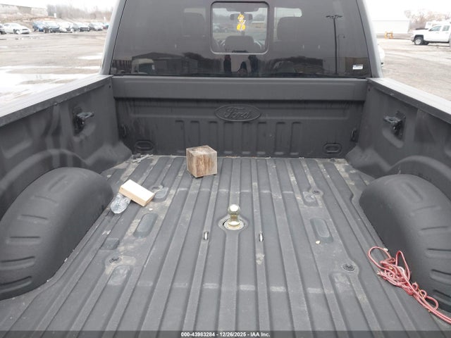 Ford F-250 Lariat