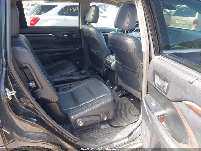 Toyota Highlander Limited Platinum V6