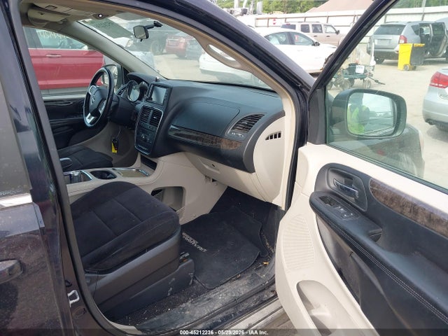 Dodge Grand Caravan Crew