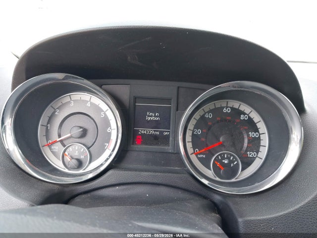 Dodge Grand Caravan Crew