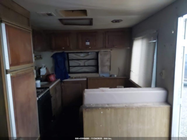 Fleetwood Prowler Regal Travel Trailer