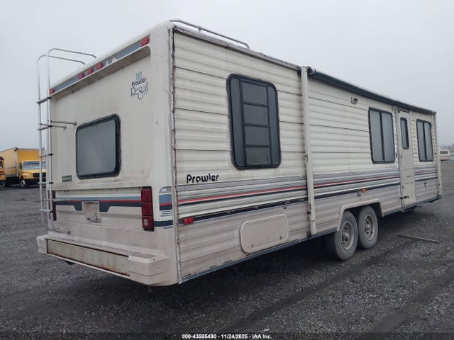Fleetwood Prowler Regal Travel Trailer