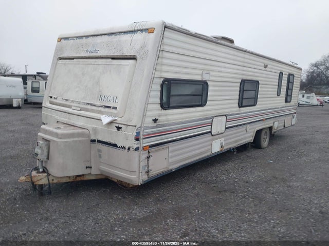 Fleetwood Prowler Regal Travel Trailer