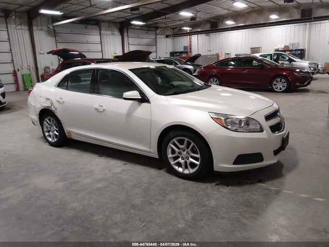 Salvage Chevrolet Malibu Image