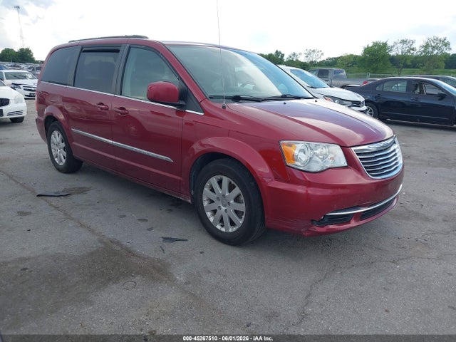 Salvage Chrysler Town & Country Image