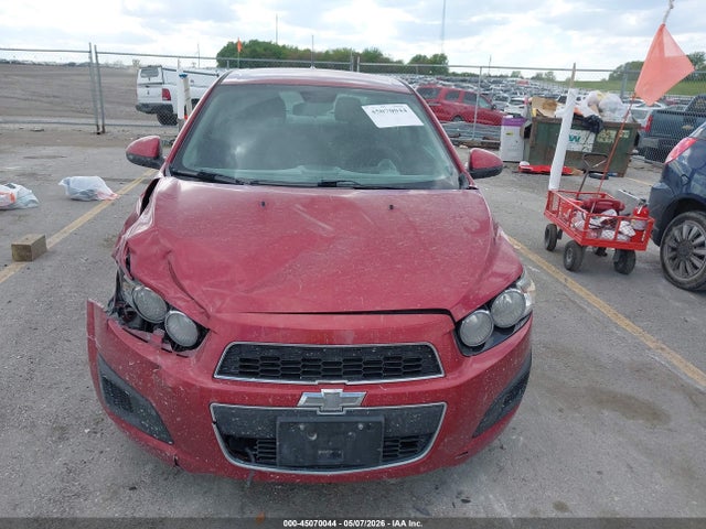 Chevrolet Sonic Lt Auto