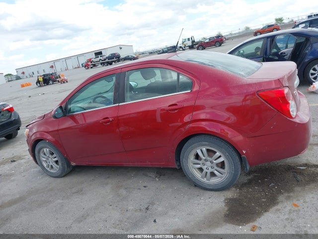 Chevrolet Sonic Lt Auto