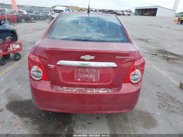 Chevrolet Sonic Lt Auto