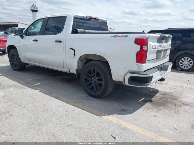 Chevrolet Silverado 1500 4wd  Short Bed Custom