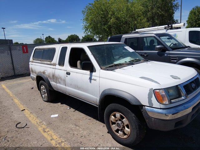 Salvage Nissan Frontier Image