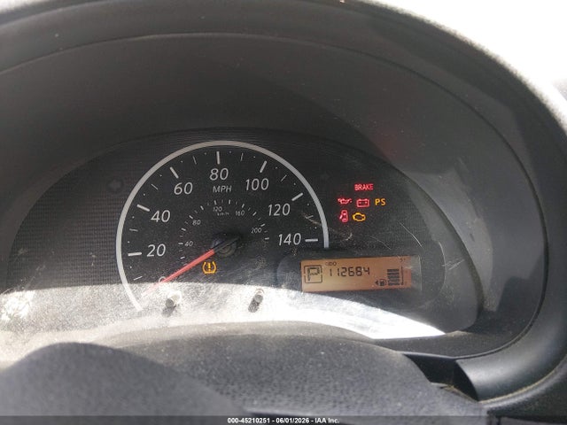 Nissan Versa 1.6 S+