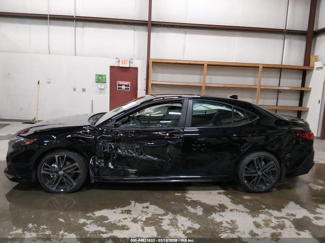 Toyota Camry Xse