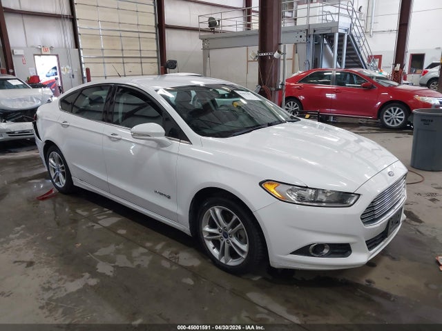 Salvage Ford Fusion Image
