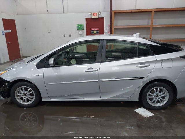 Toyota Prius Two