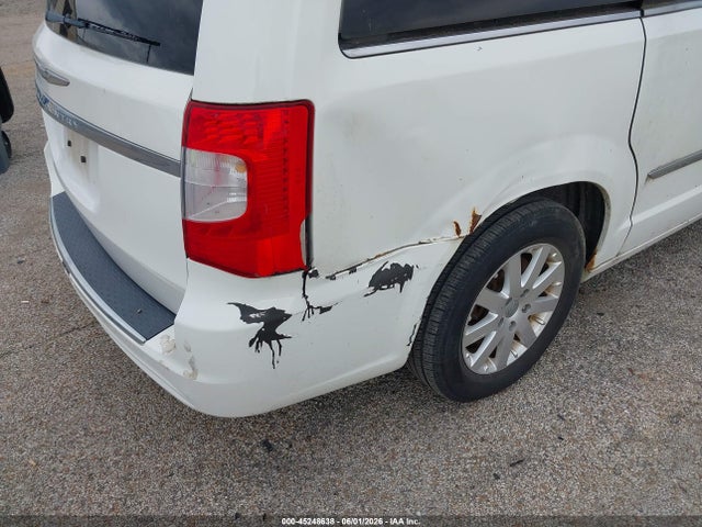 Chrysler Town & Country Touring