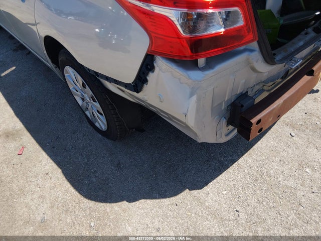 Nissan Sentra S