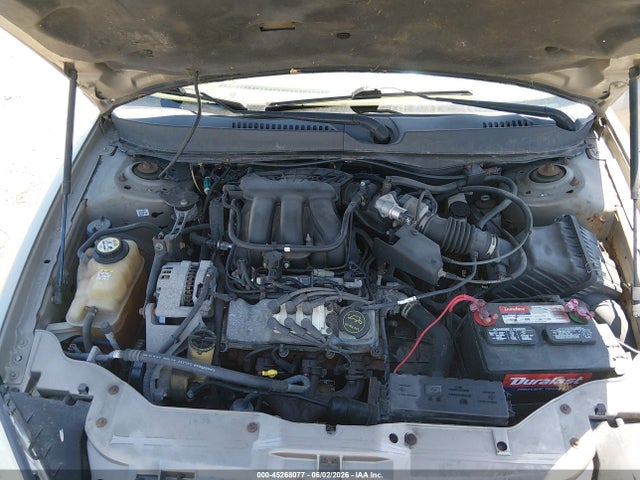 Ford Taurus Se
