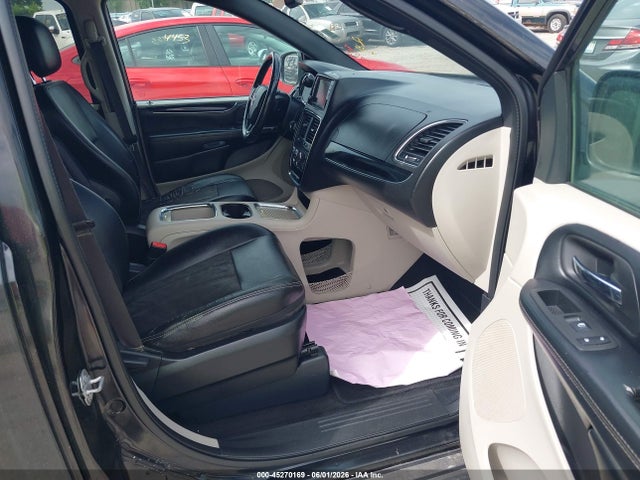 Dodge Grand Caravan Sxt