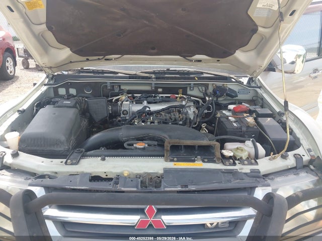 Mitsubishi Montero Limited