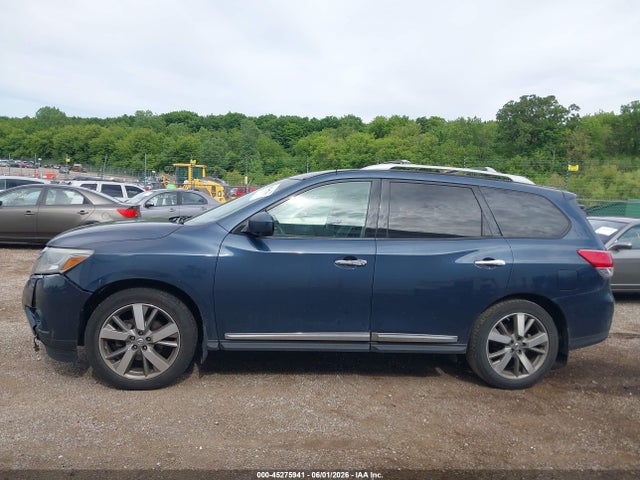 Nissan Pathfinder Platinum