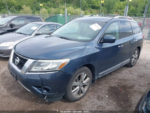 Nissan Pathfinder Platinum