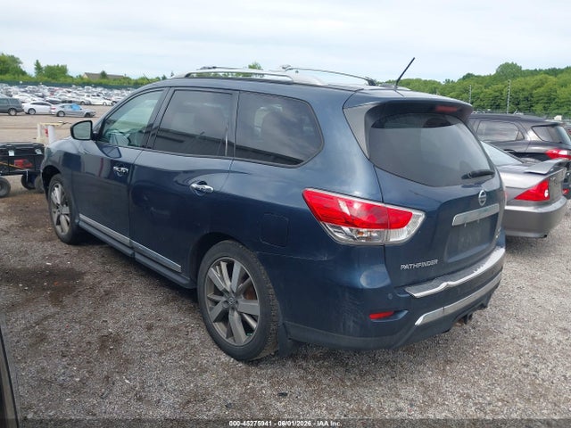 Nissan Pathfinder Platinum