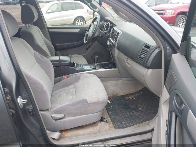 Toyota 4Runner Sr5 V6