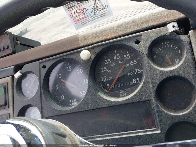 Freightliner Medium Conventional Fl60
