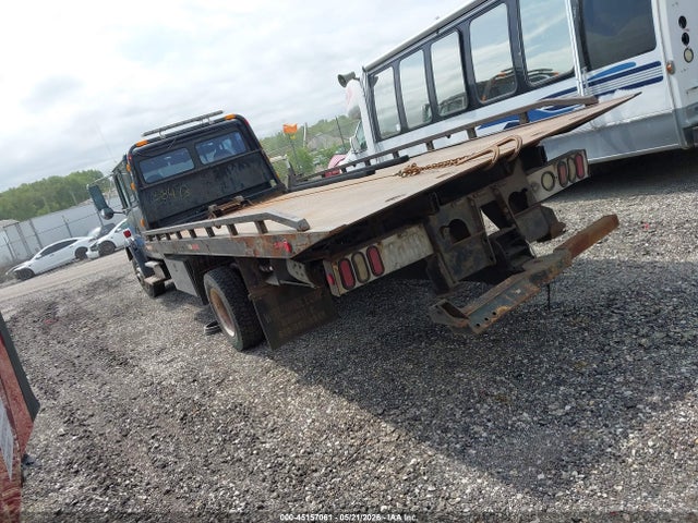 Freightliner Medium Conventional Fl60