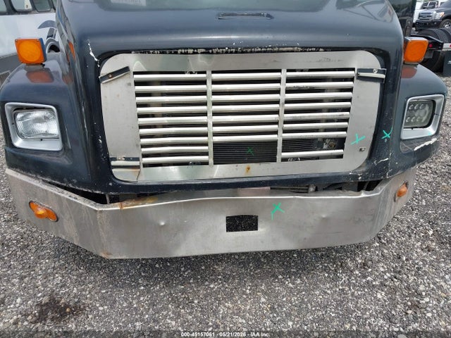 Freightliner Medium Conventional Fl60
