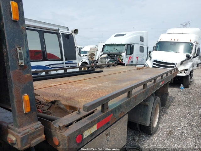 Freightliner Medium Conventional Fl60