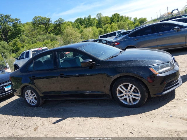 Volkswagen Jetta 1.4t S