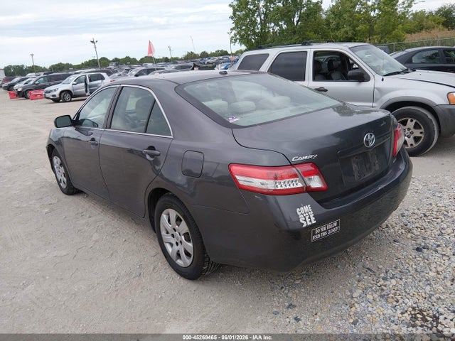 Toyota Camry Le