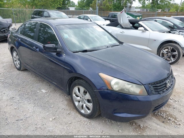 Salvage Honda Accord Image