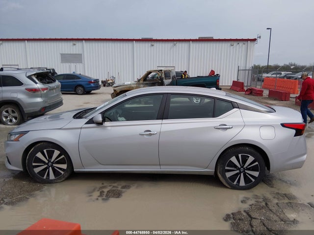 Nissan Altima Sv Fwd
