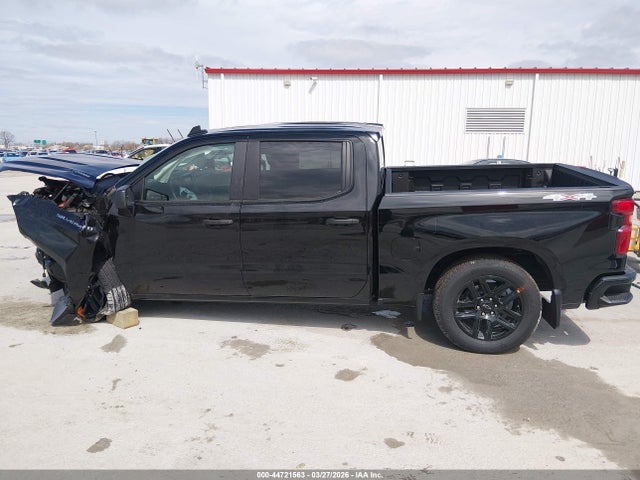 Chevrolet Silverado 1500 4wd  Short Bed Custom
