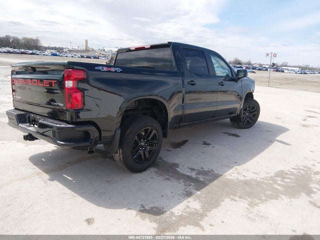 Chevrolet Silverado 1500 4wd  Short Bed Custom