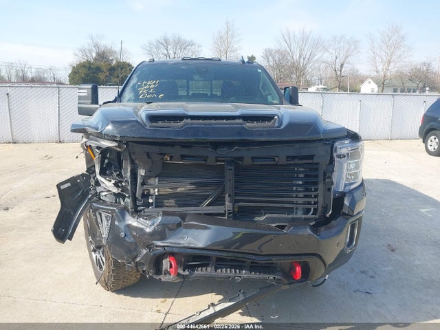 General Motors Sierra 2500HD 4wd  Standard Bed At4