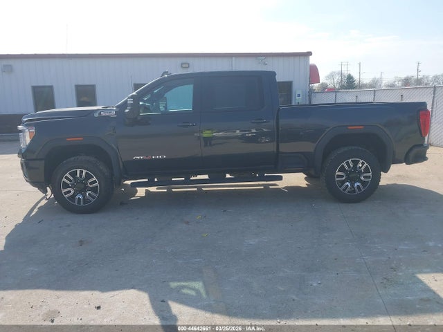 General Motors Sierra 2500HD 4wd  Standard Bed At4