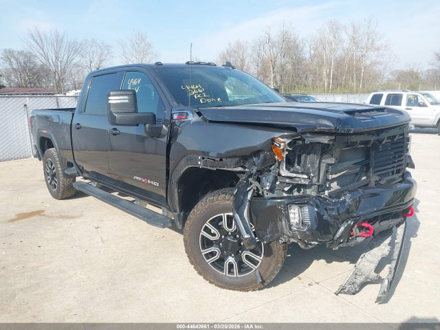 General Motors Sierra 2500HD 4wd  Standard Bed At4