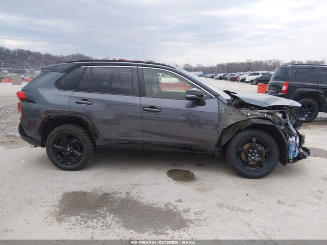 Toyota RAV4 Xse