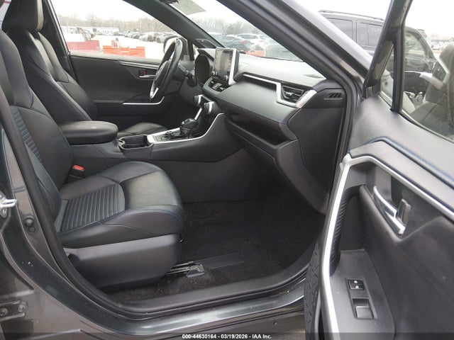 Toyota RAV4 Xse