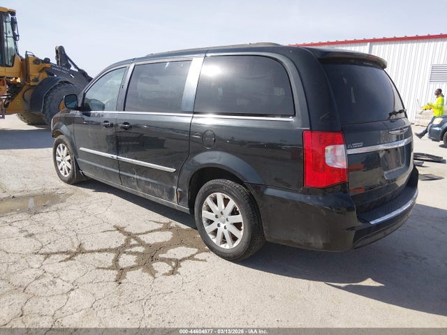 Chrysler Town & Country Touring