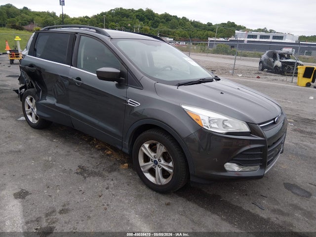 Salvage Ford Escape Image